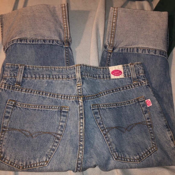 Jeans - Picture 2 of 3